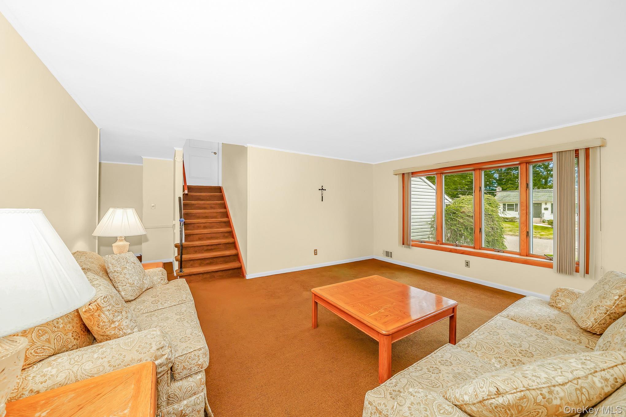 42 Peachtree Lane – For Sale photo 8