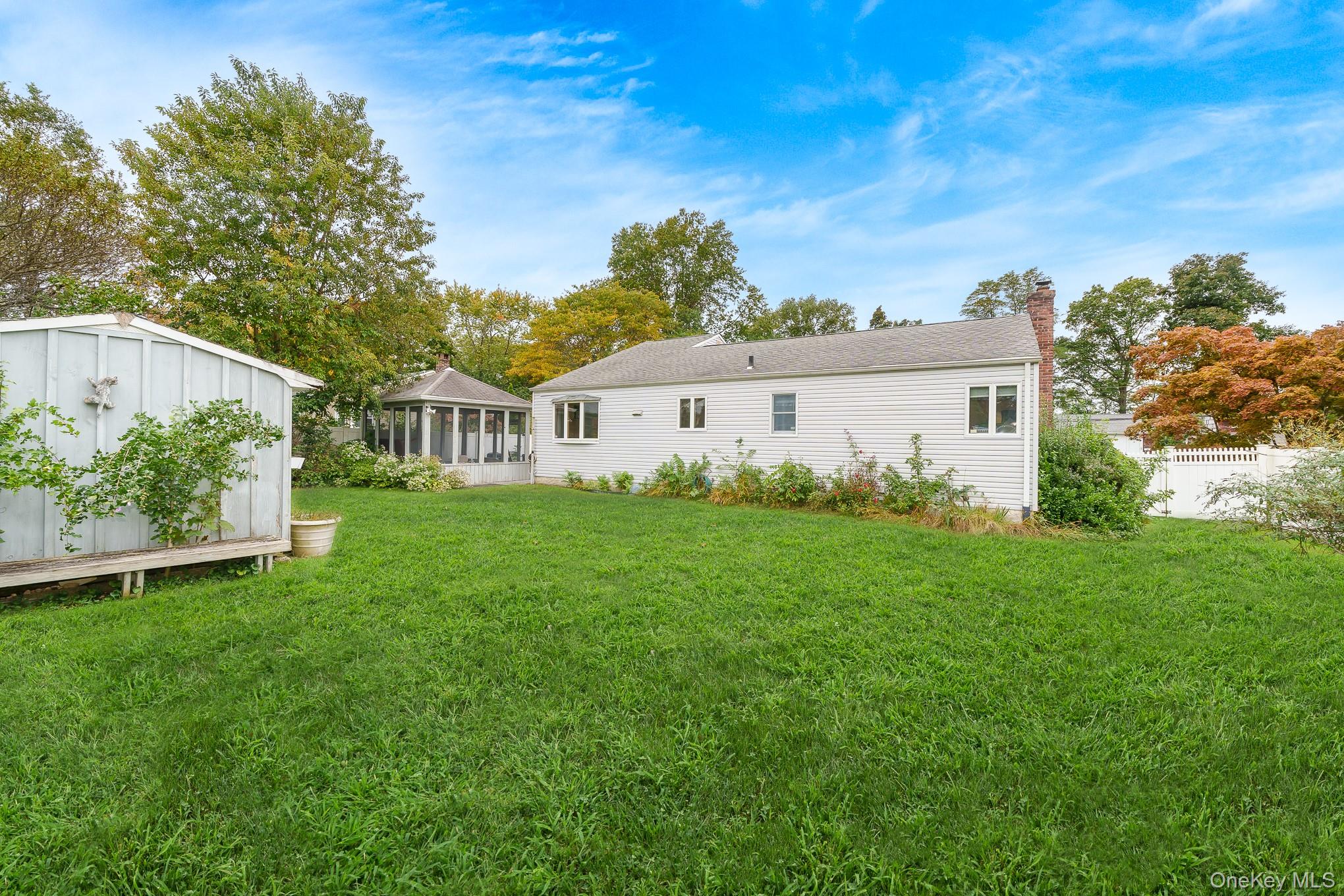 42 Peachtree Lane – For Sale photo 4