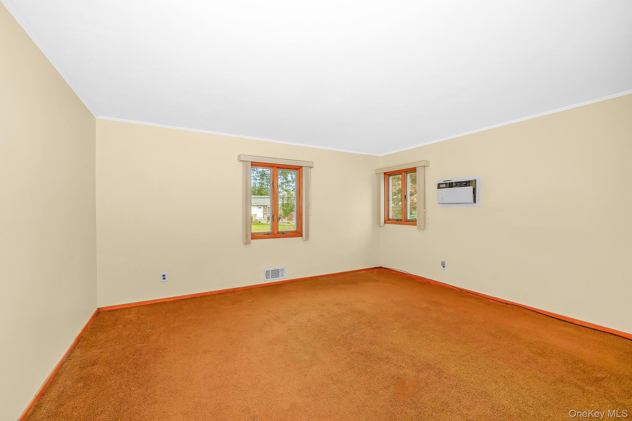 42 Peachtree Lane – For Sale photo 16