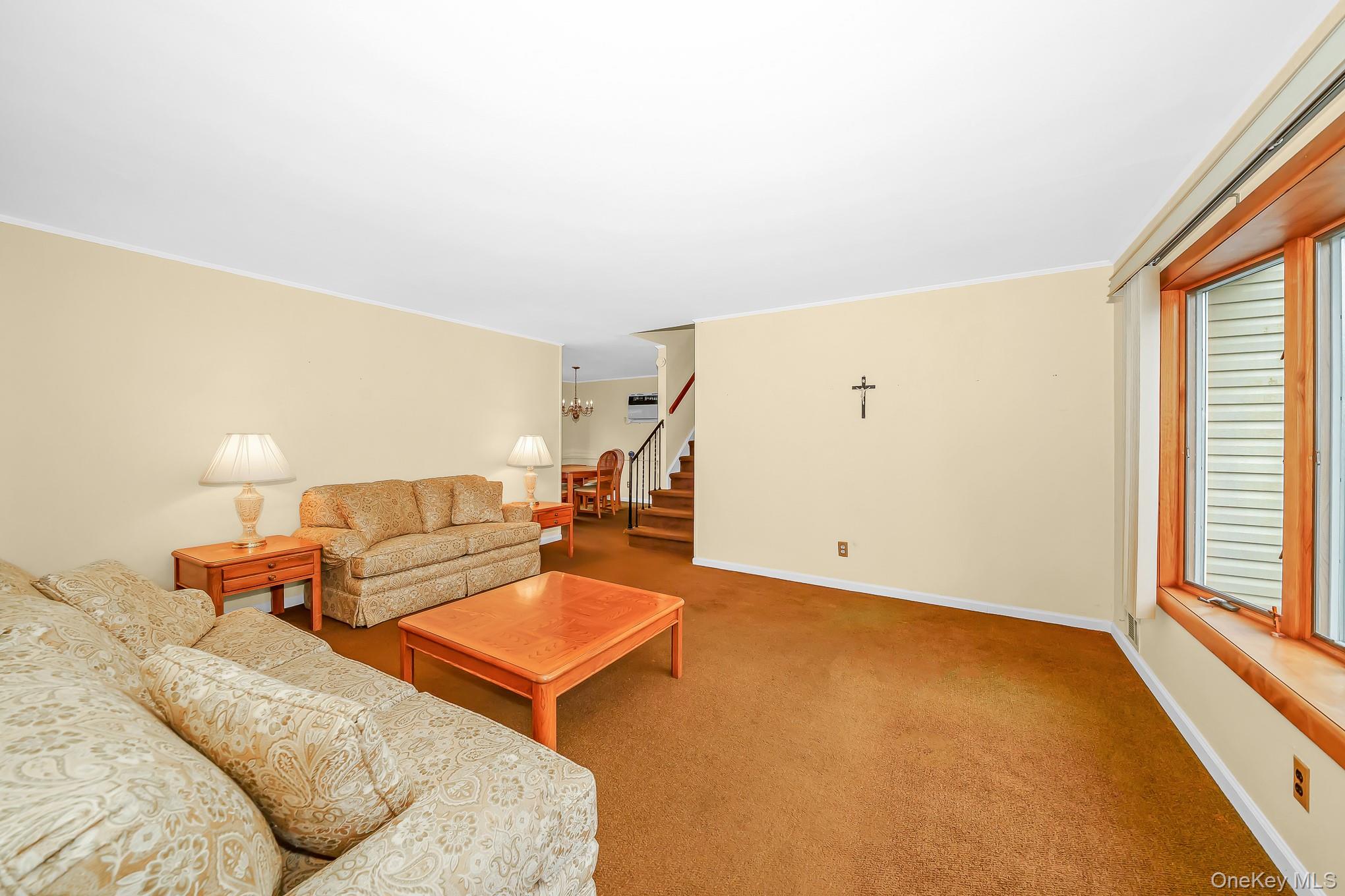 42 Peachtree Lane – For Sale photo 6