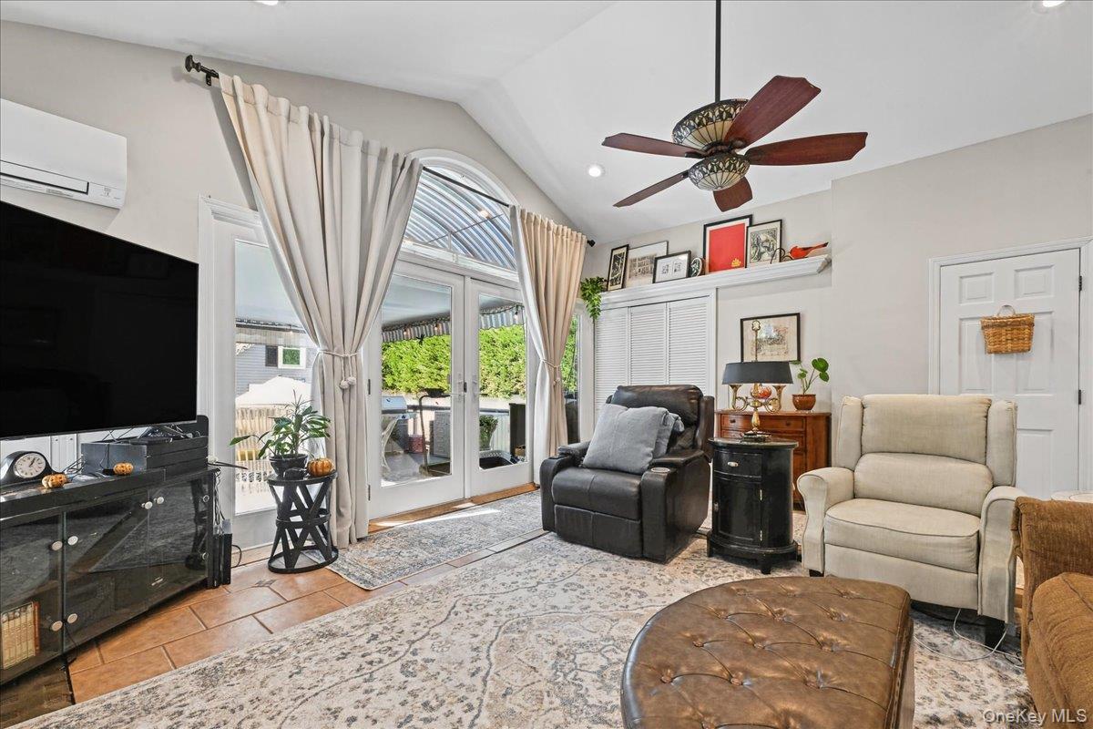 176 S Centre Avenue – For Sale photo 13