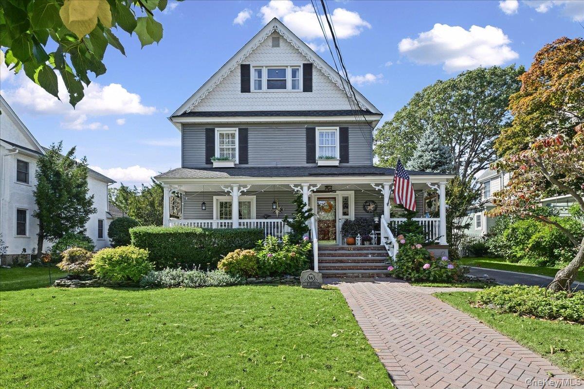 176 S Centre Avenue – For Sale