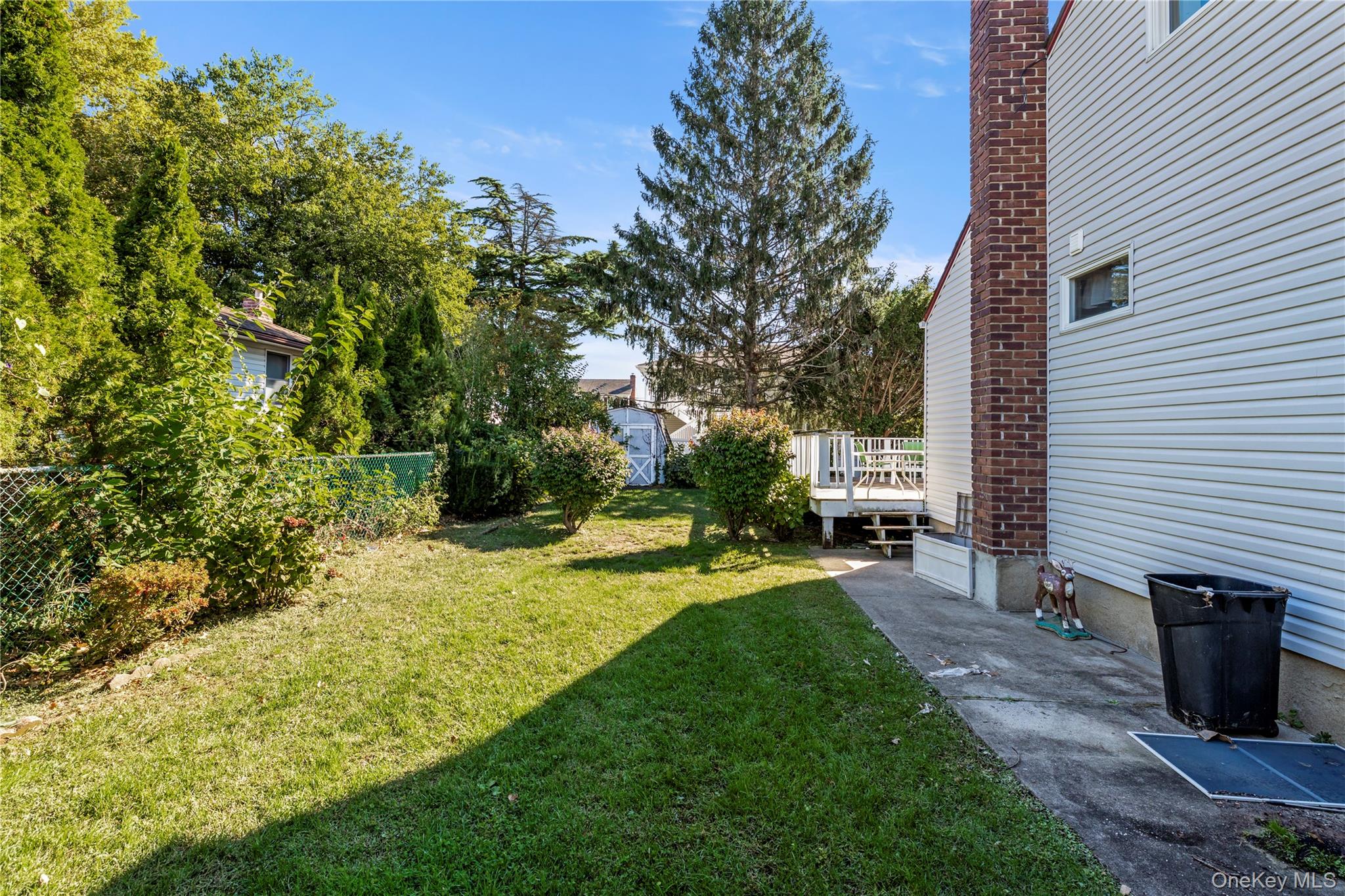 256 9th Street – For Sale photo 5