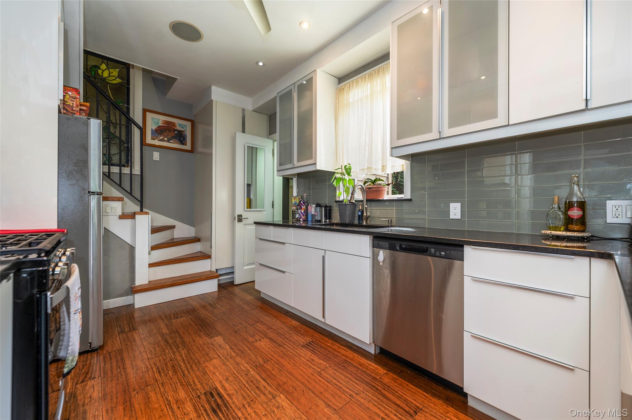 48 Clarendon Avenue – For Sale photo 8