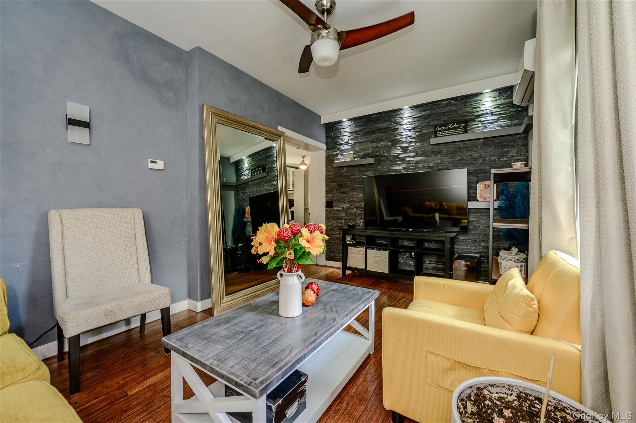 48 Clarendon Avenue – For Sale photo 5