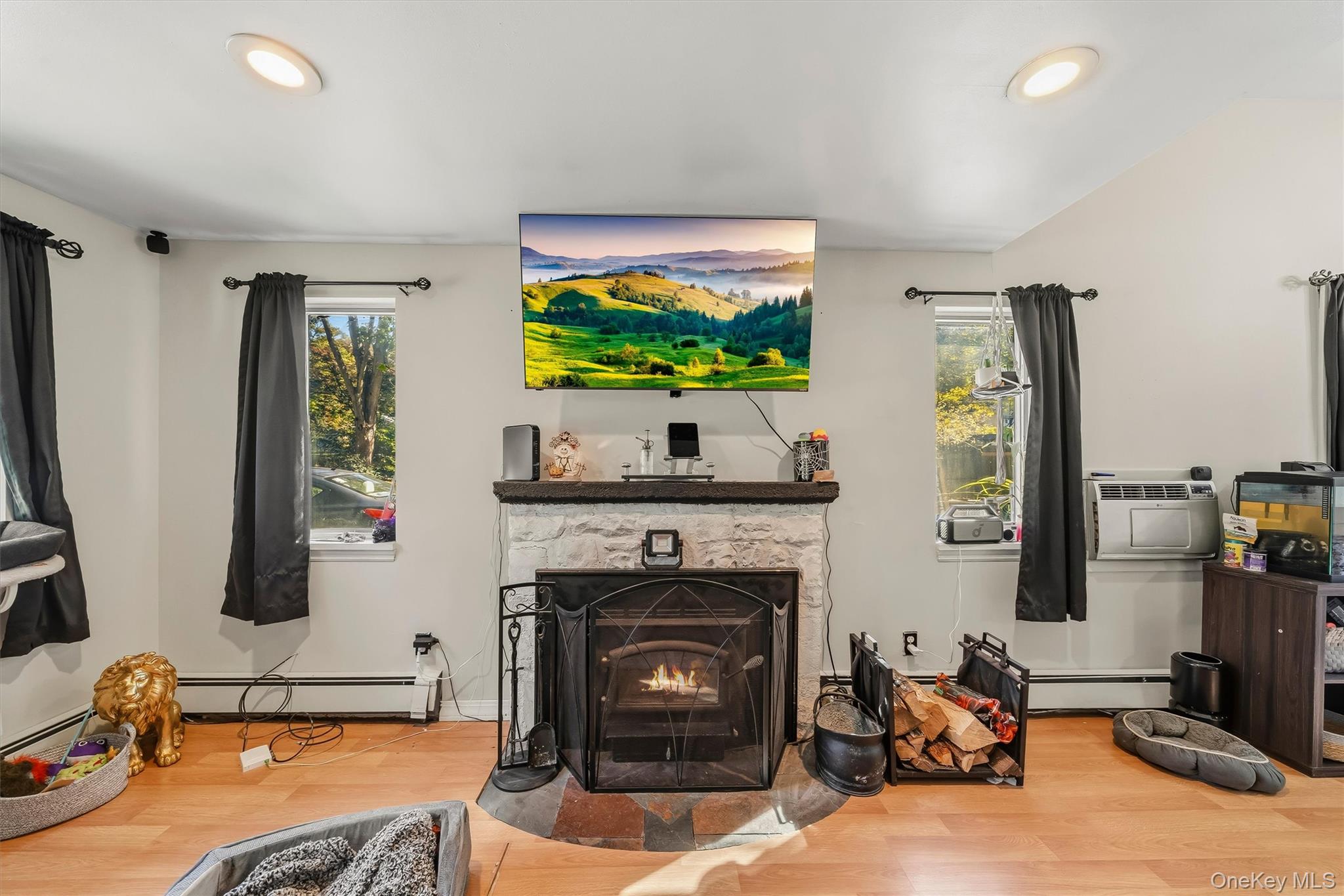 6 Moran Trail – For Sale photo 8