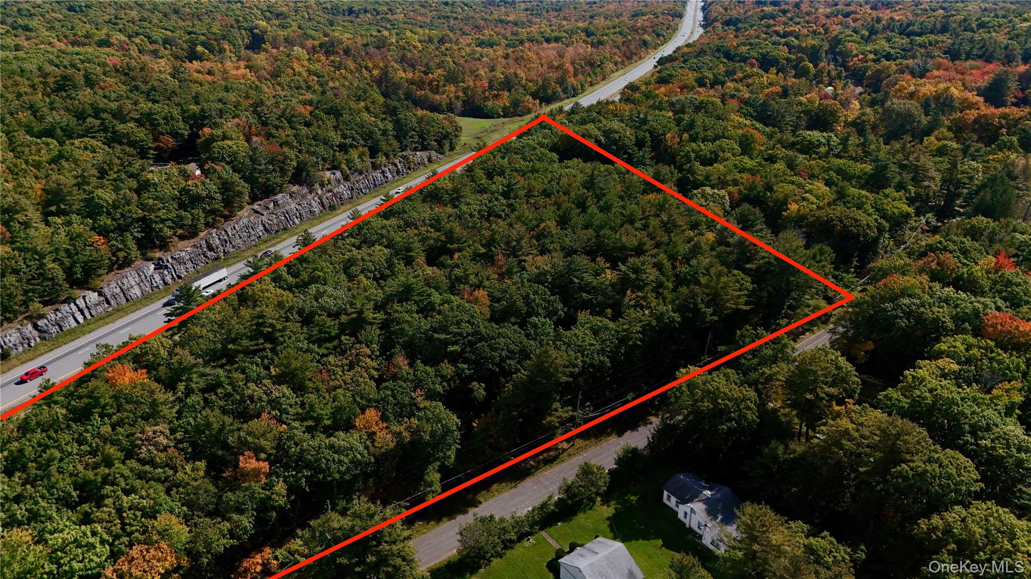 Little Road – For Sale photo 6