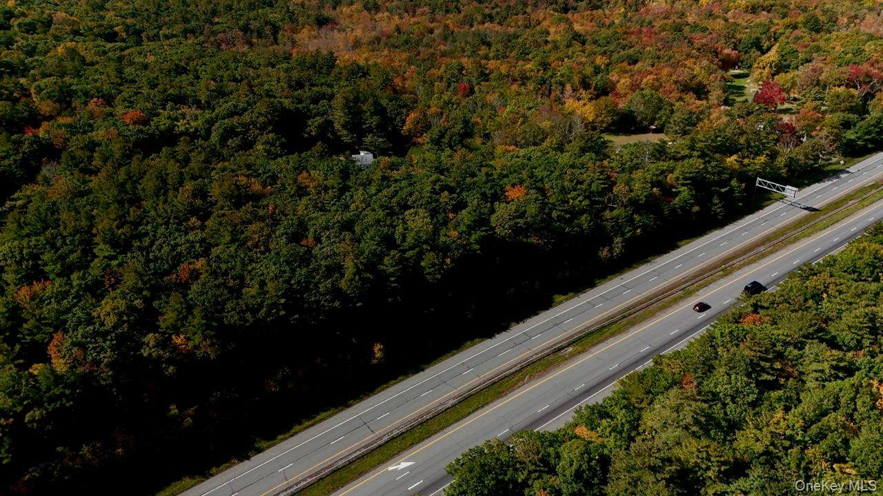 Little Road – For Sale photo 3