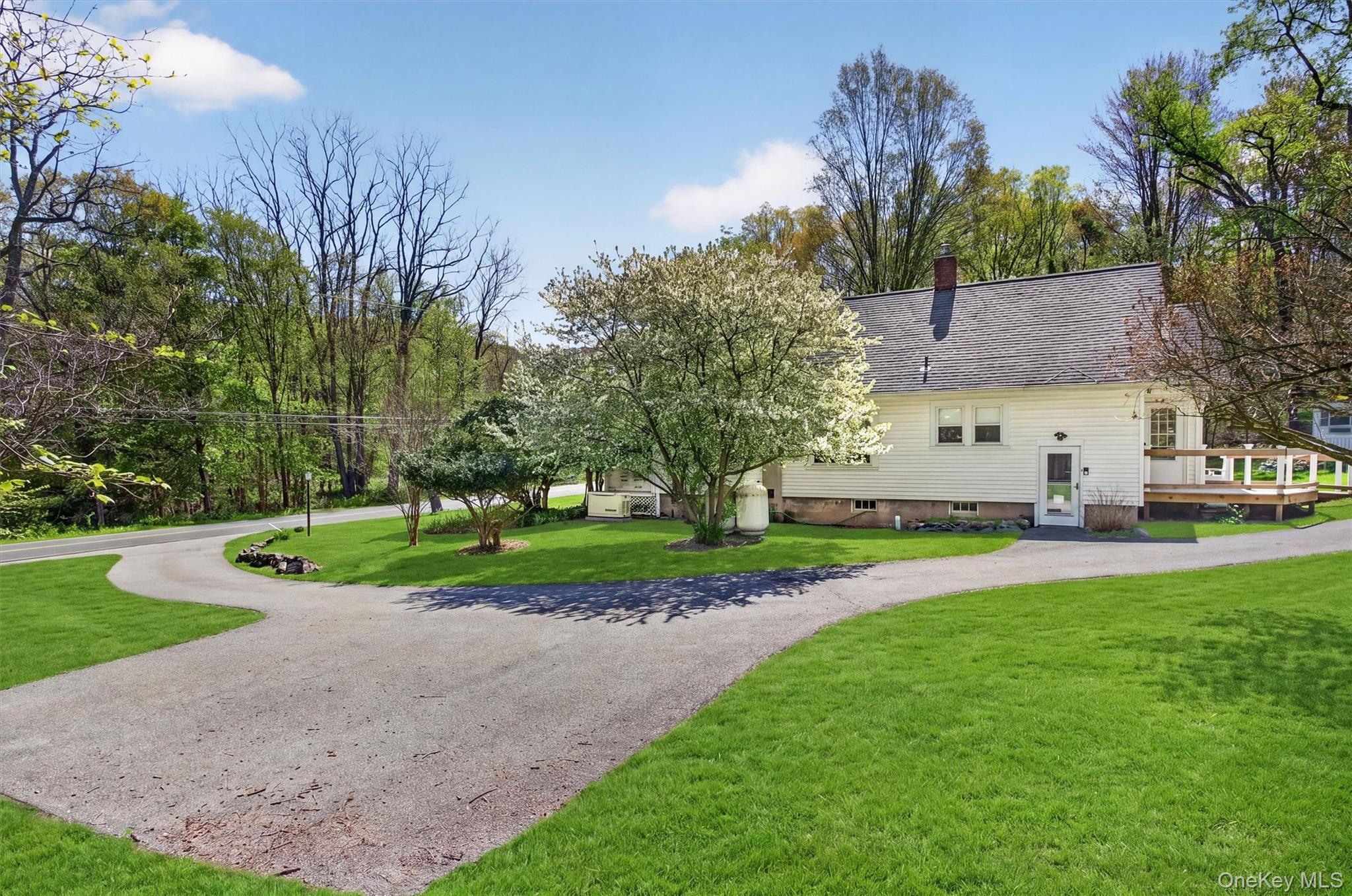 721 Goshen Turnpike – For Sale photo 6