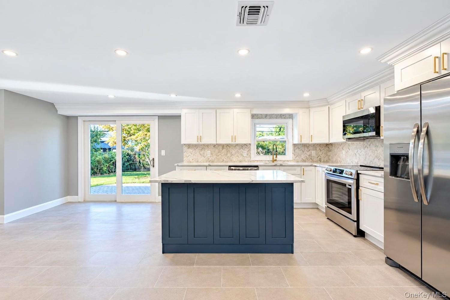 9 Sussex Lane – For Sale photo 13