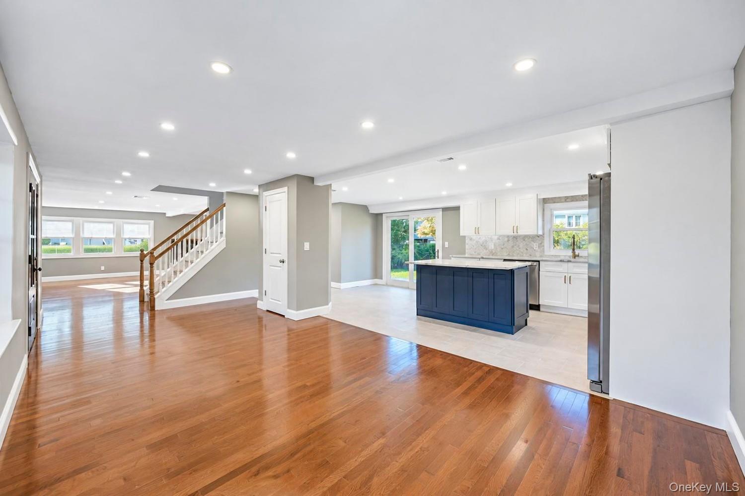 9 Sussex Lane – For Sale photo 12