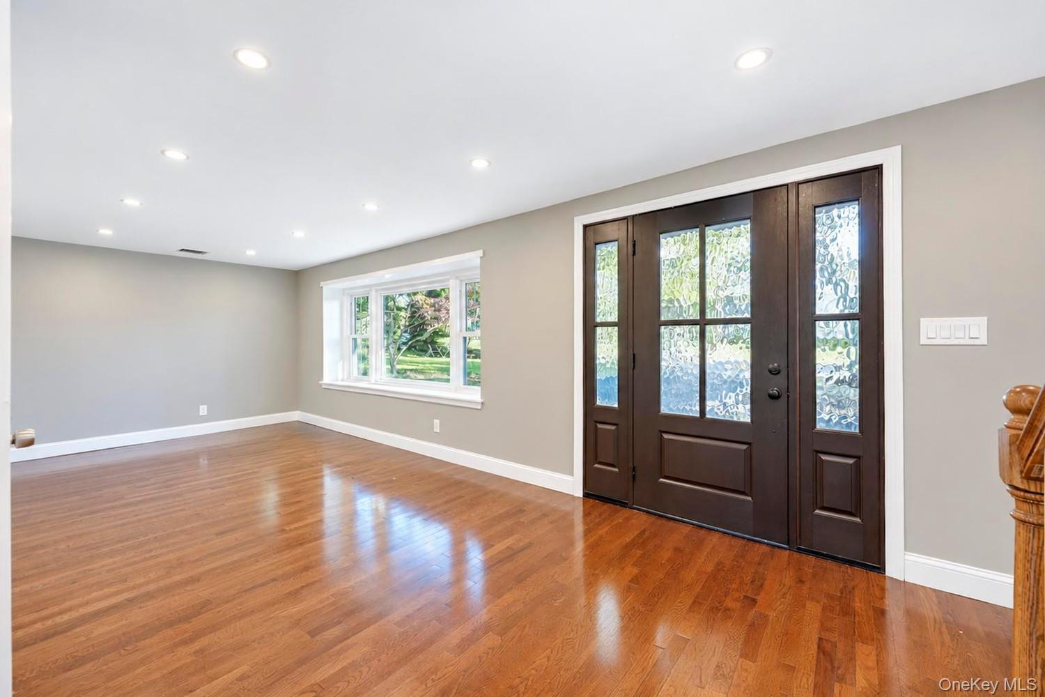 9 Sussex Lane – For Sale photo 9