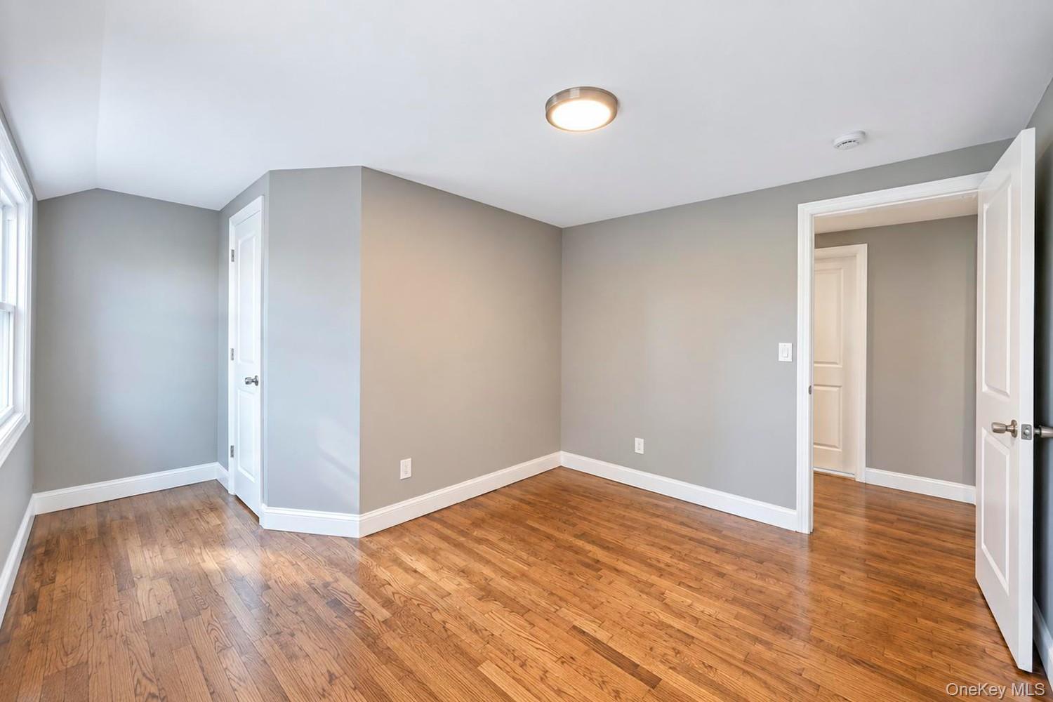 9 Sussex Lane – For Sale photo 36