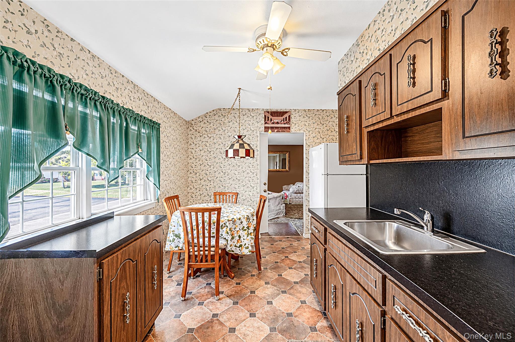 29 Walton Street – For Sale photo 17
