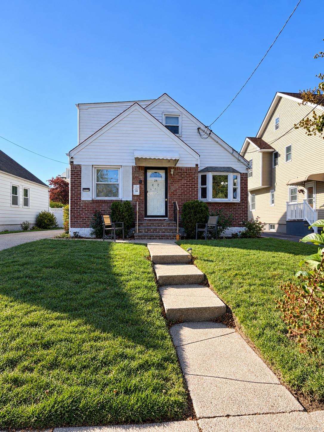 24 N Montgomery Street – For Sale