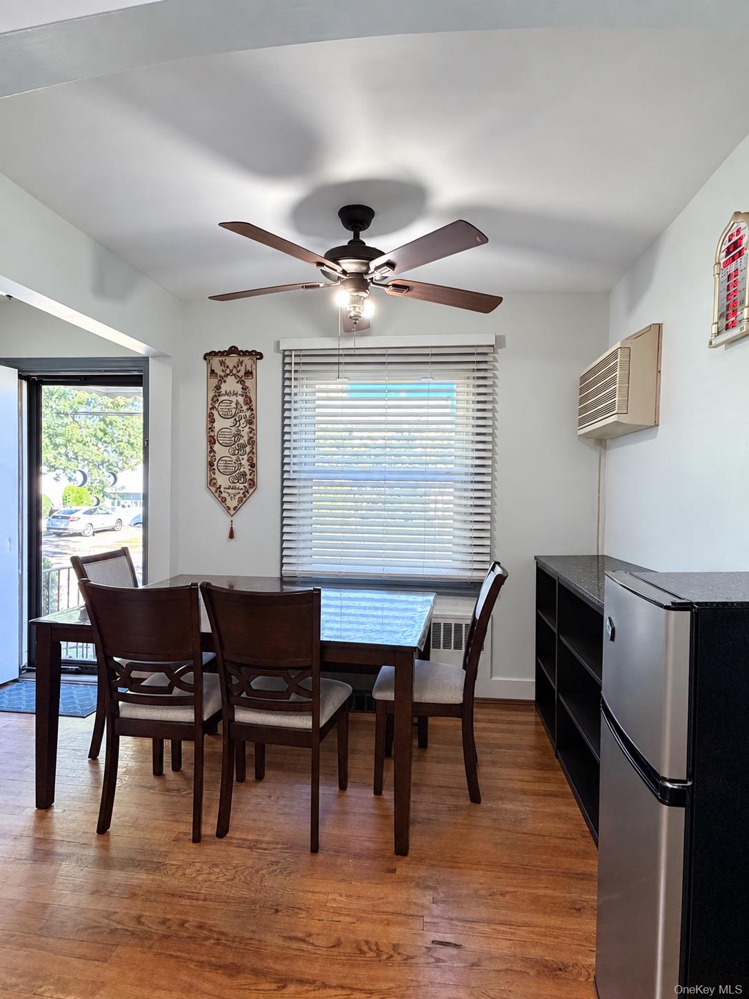 24 N Montgomery Street – For Sale photo 9
