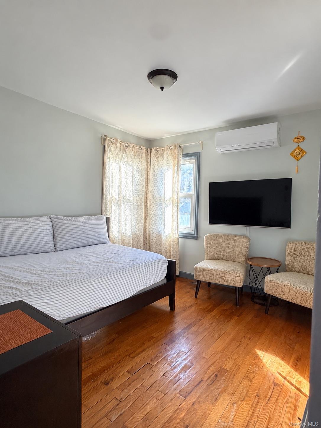 24 N Montgomery Street – For Sale photo 12