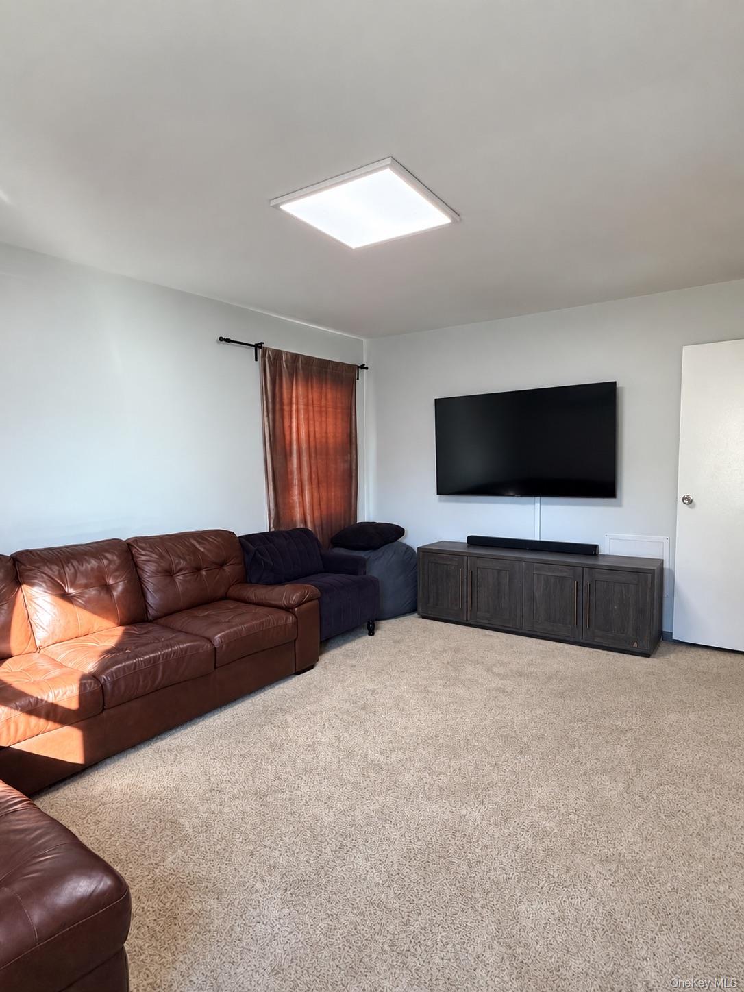 24 N Montgomery Street – For Sale photo 14