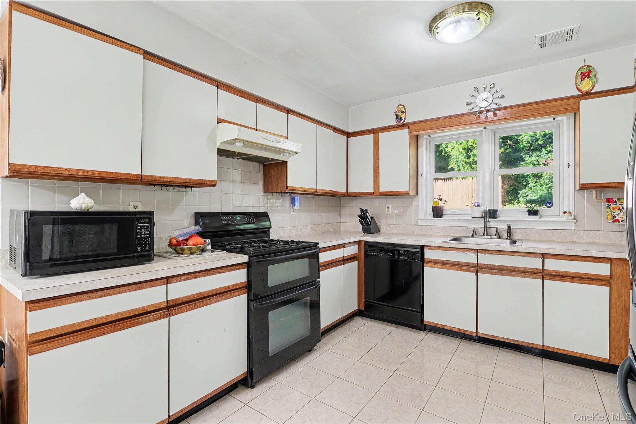 12 Stark Court – For Sale photo 11