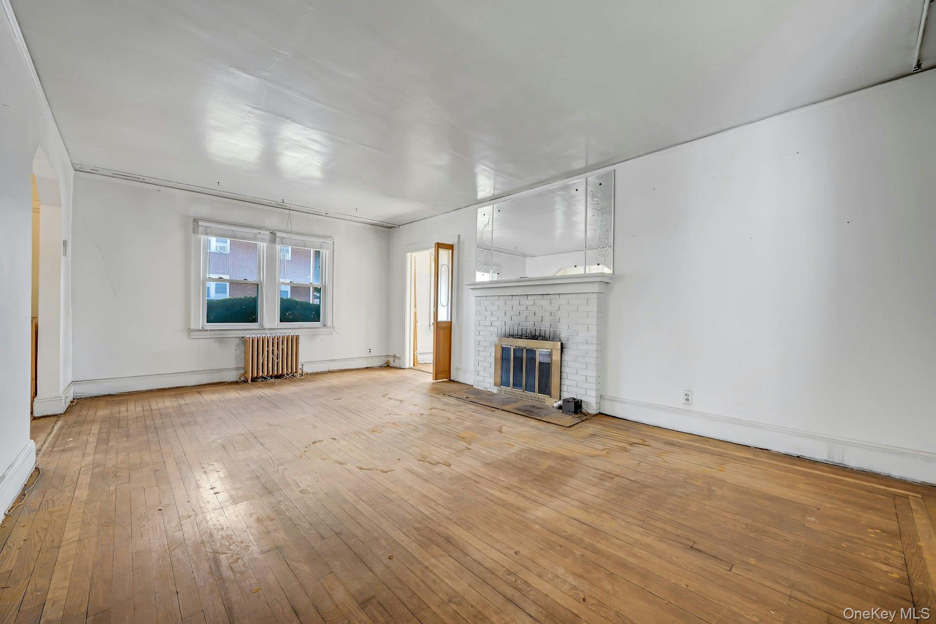 402 Hancock Avenue – For Sale photo 4