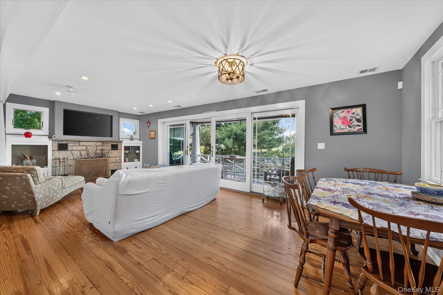 79 Tanglewylde Road – For Sale photo 17