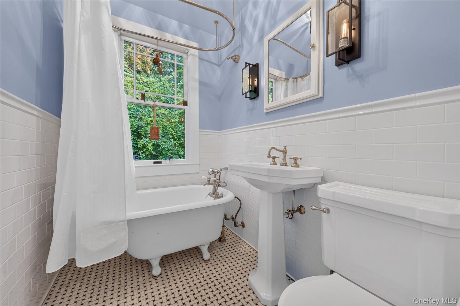 79 Tanglewylde Road – For Sale photo 18