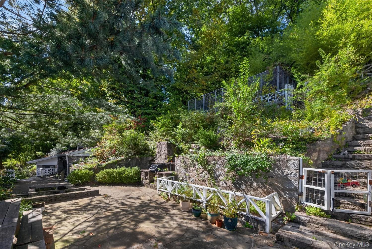 79 Tanglewylde Road – For Sale photo 35