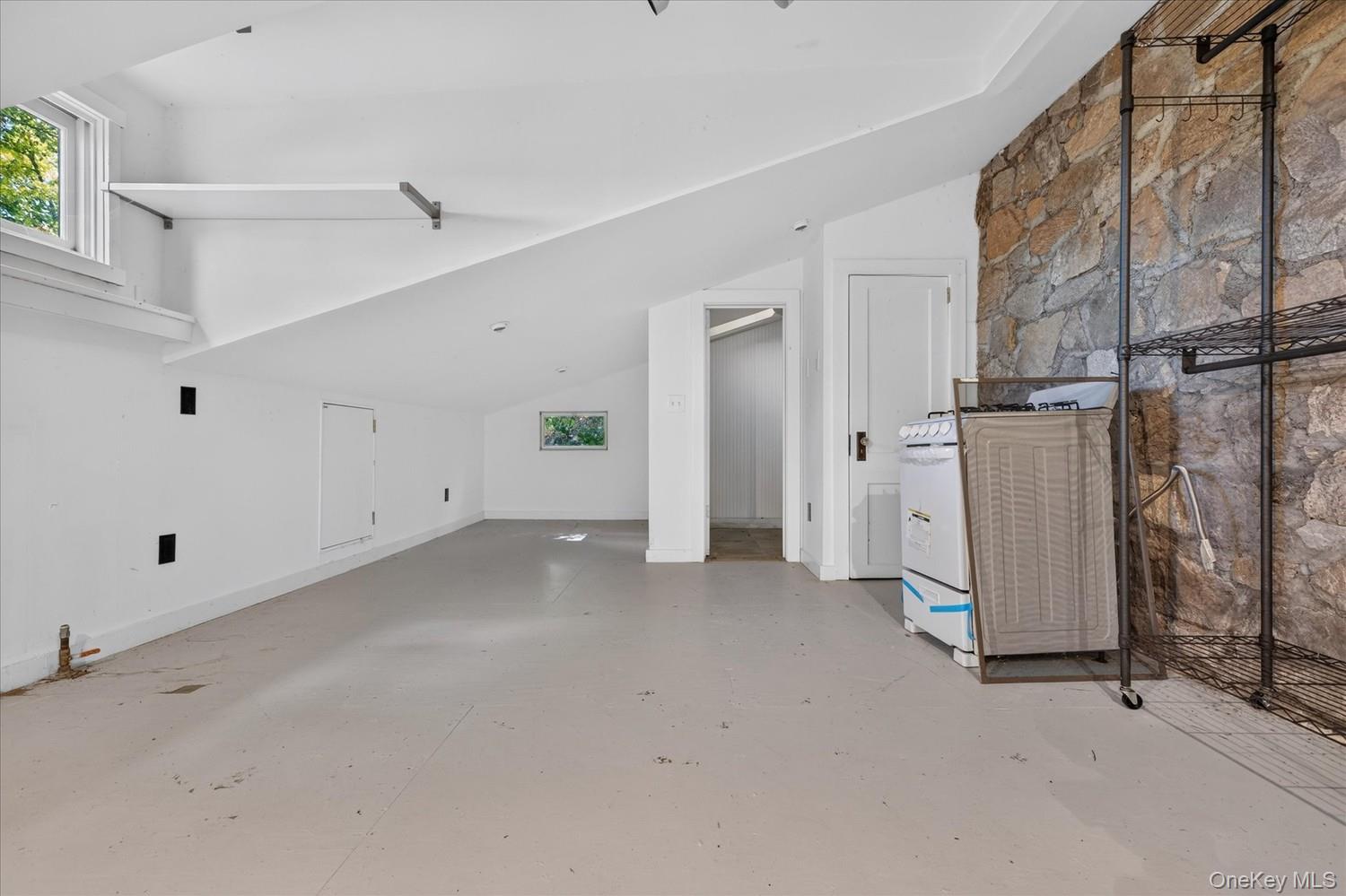 79 Tanglewylde Road – For Sale photo 32