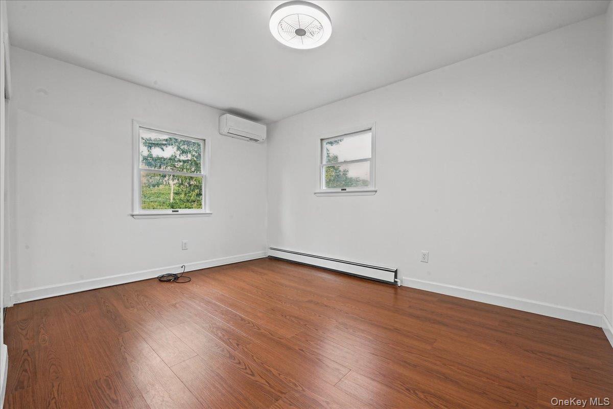 132 Commonwealth Drive – For Sale photo 18