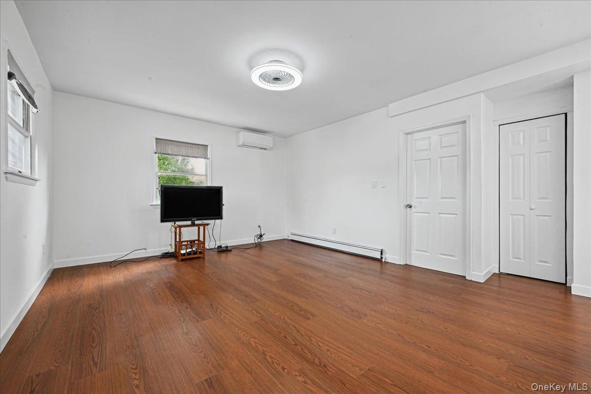 132 Commonwealth Drive – For Sale photo 14