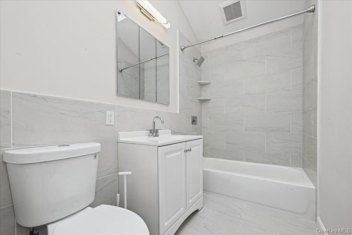 132 Commonwealth Drive – For Sale photo 22