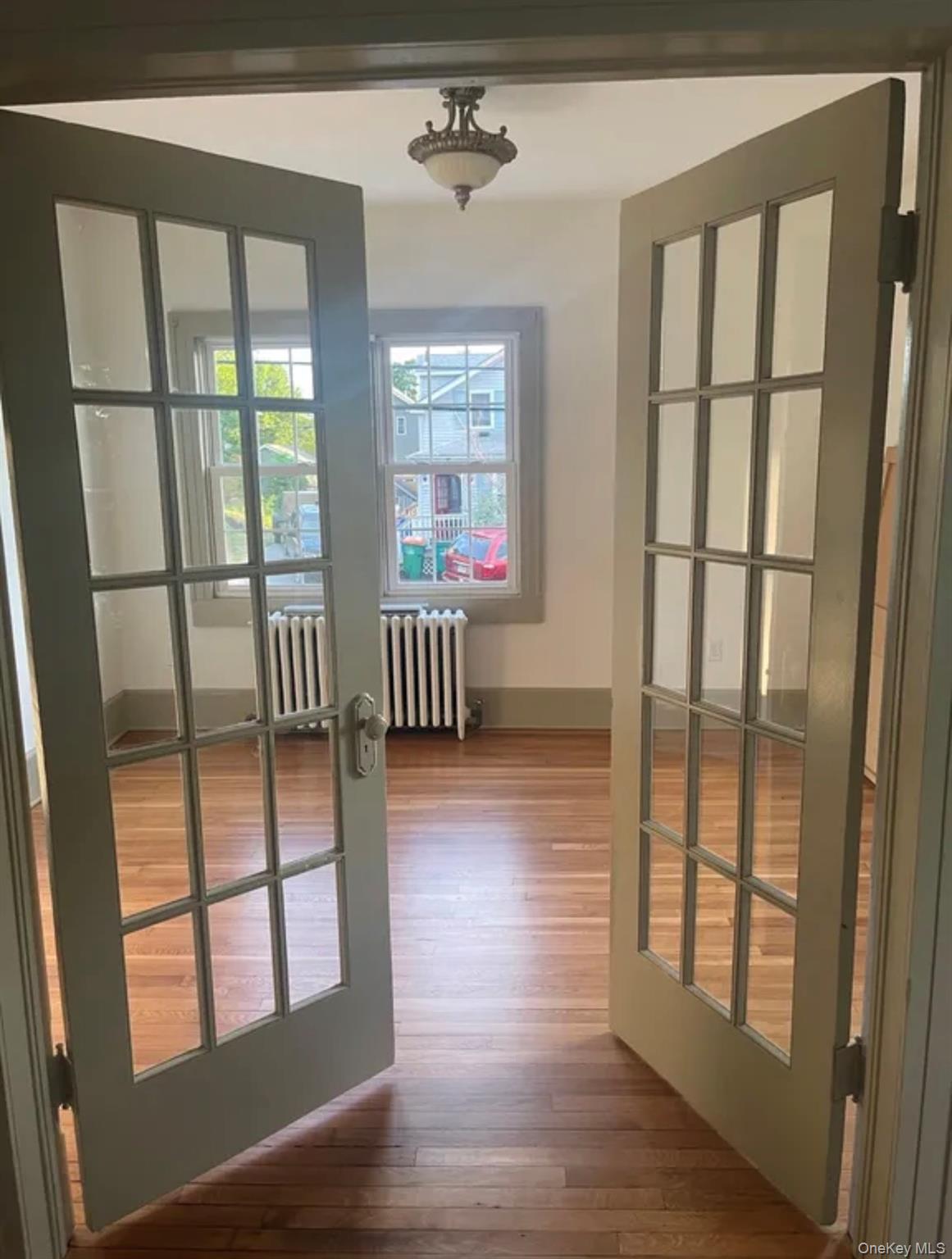 12 Alice Street – For Rent photo 2