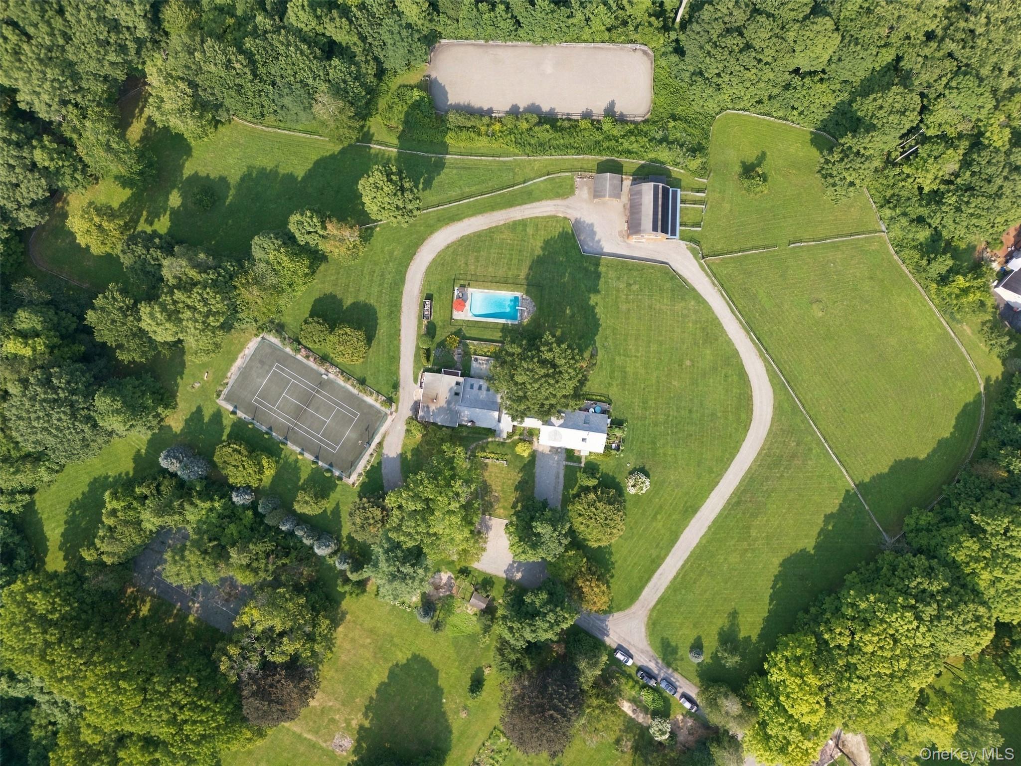 160 Couch Road – For Sale photo 3
