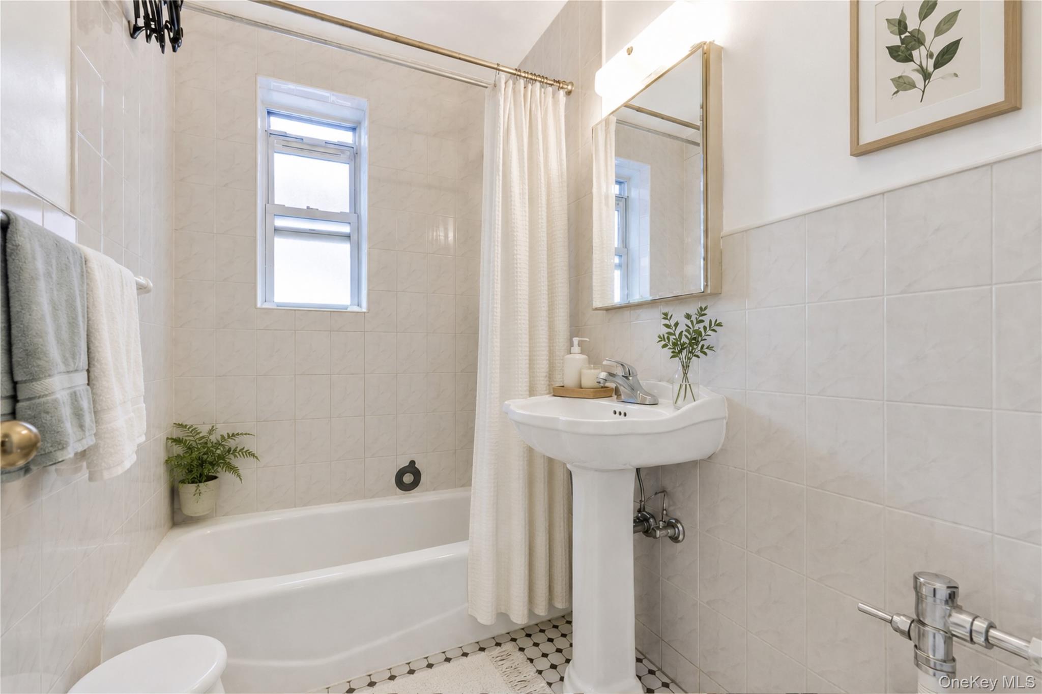 27-05 Parsons Boulevard, Unit 6F photo 10