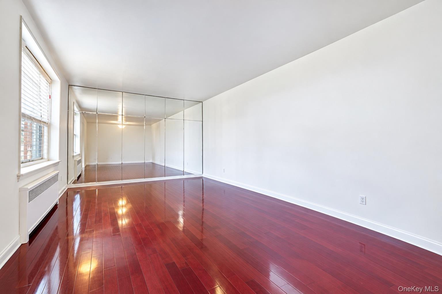 27-05 Parsons Boulevard, Unit 6F photo 3