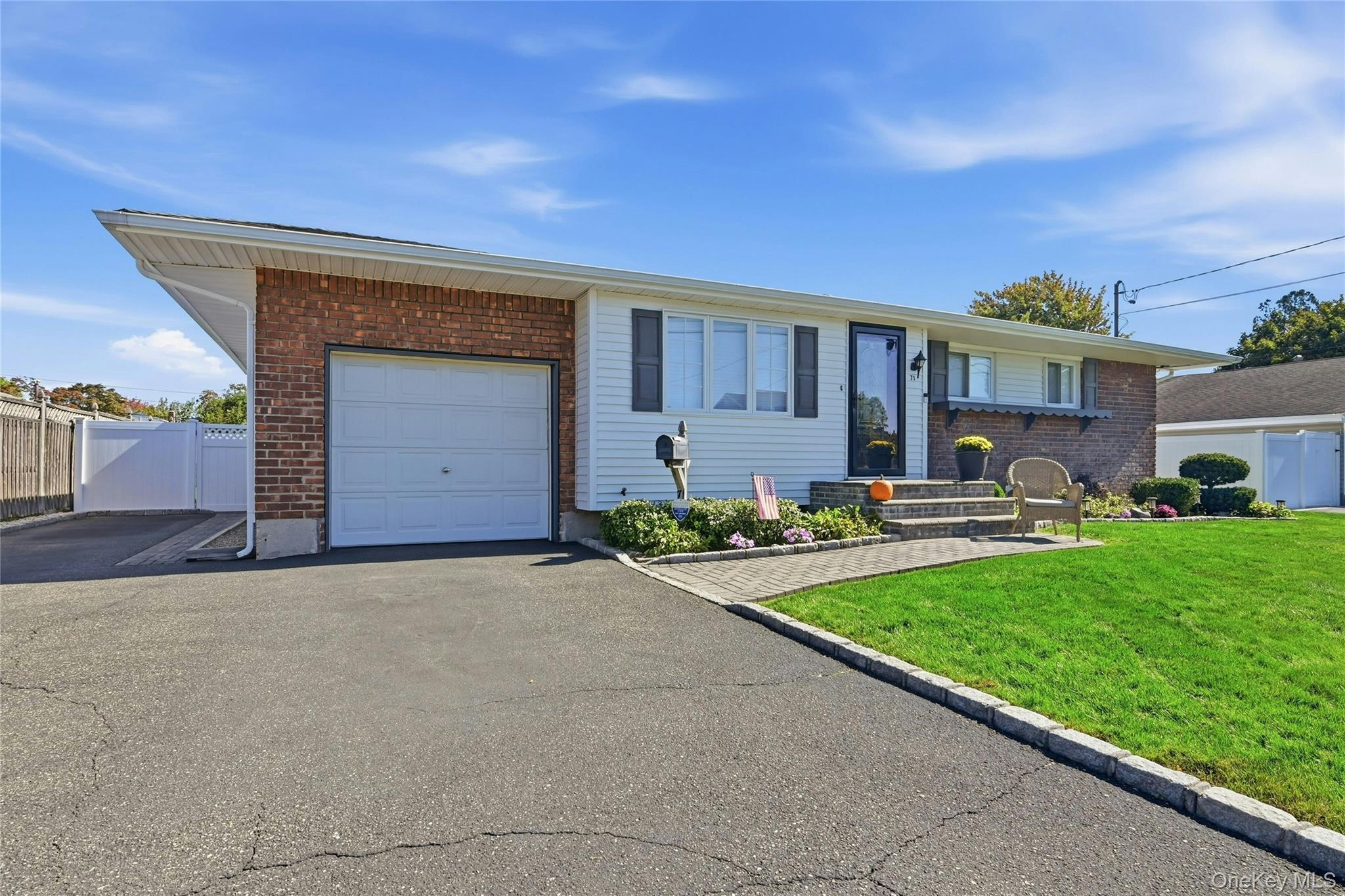 71 W 14th Street – For Sale photo 2
