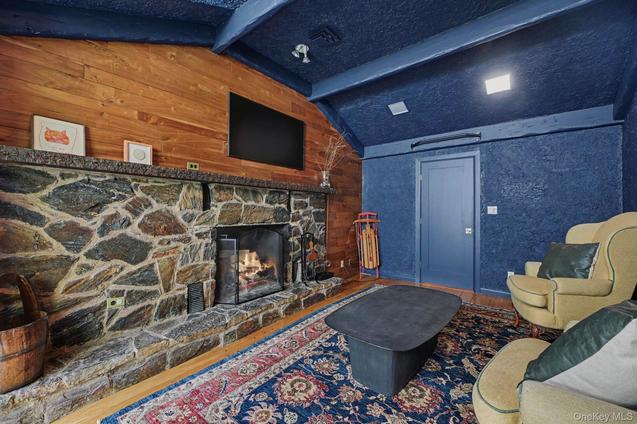 29 Hoyt Street – For Sale photo 14