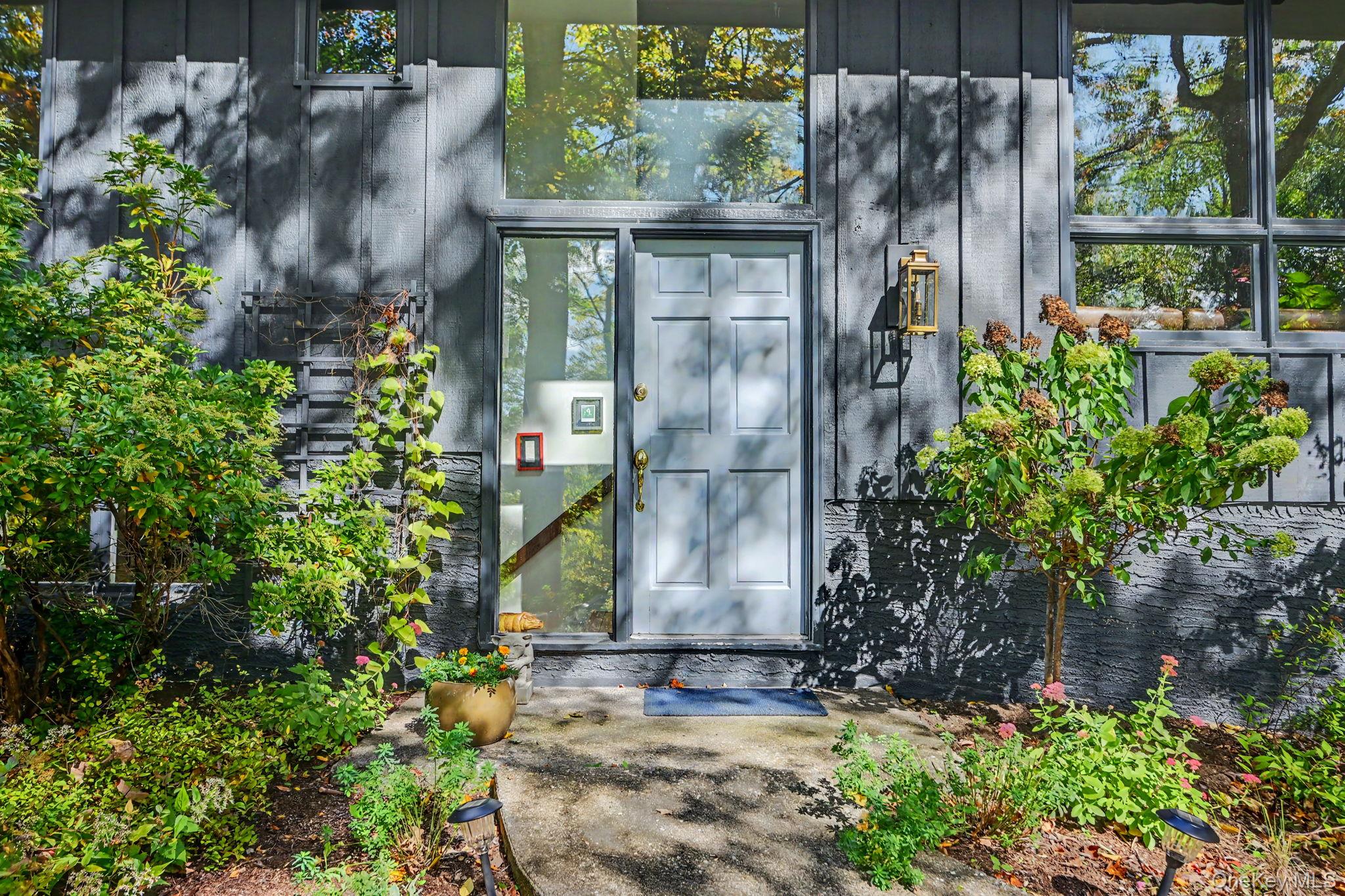 29 Hoyt Street – For Sale photo 4