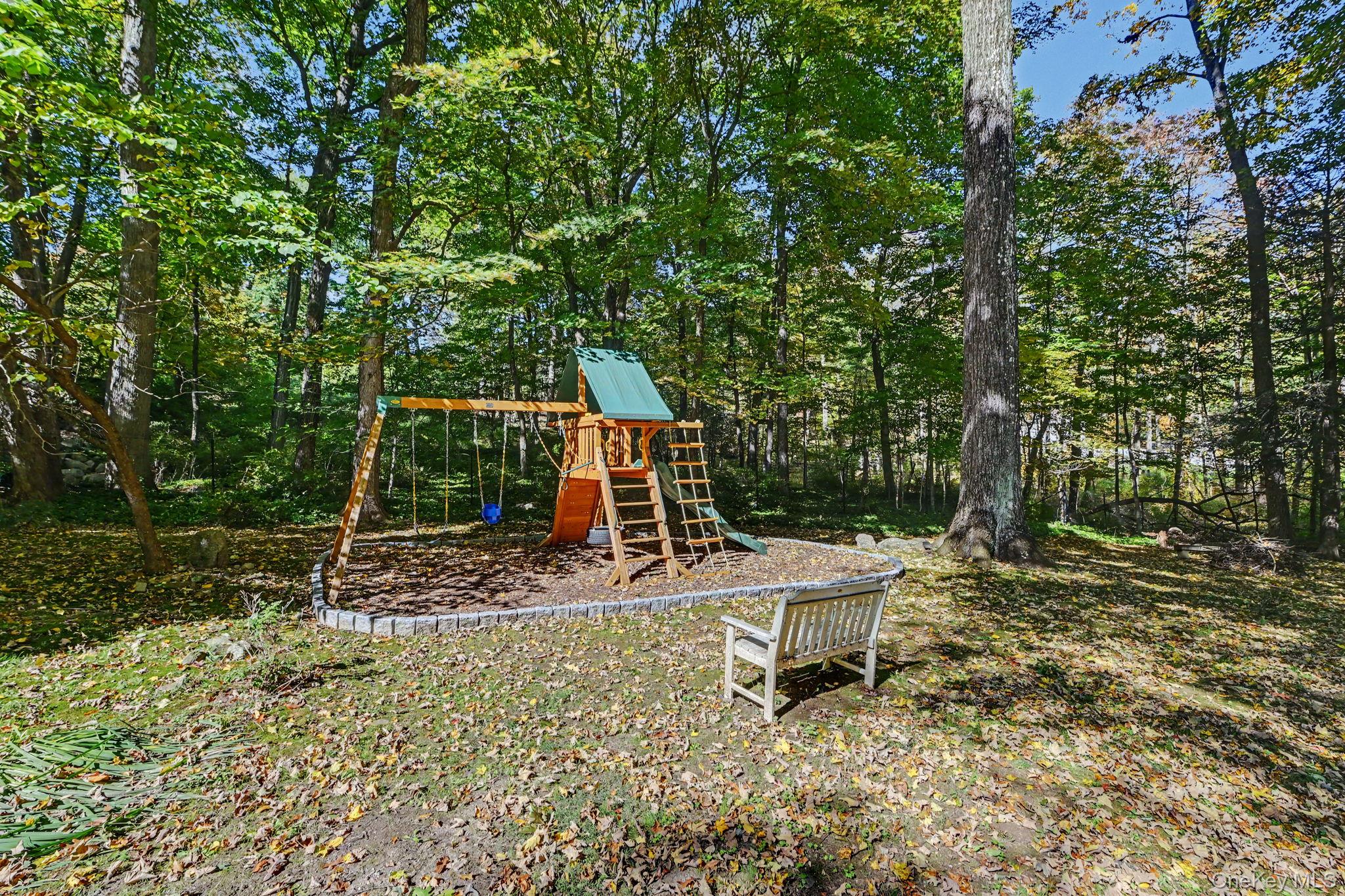 29 Hoyt Street – For Sale photo 39
