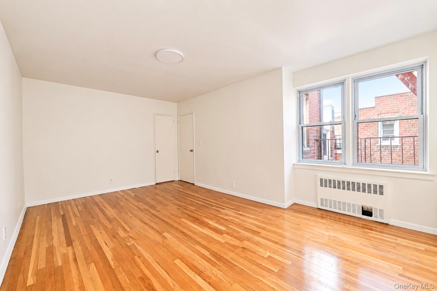 585 Mclean Avenue, Unit 4D photo 10