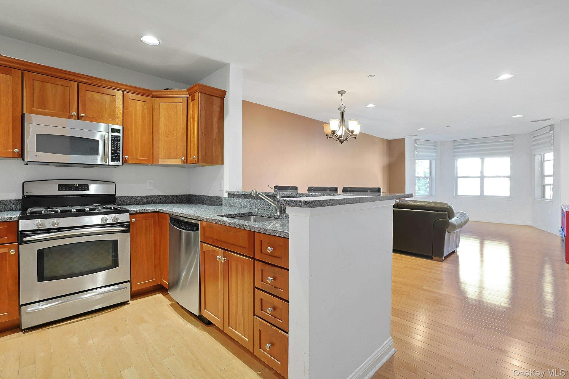 3306 Leeward Drive – For Sale