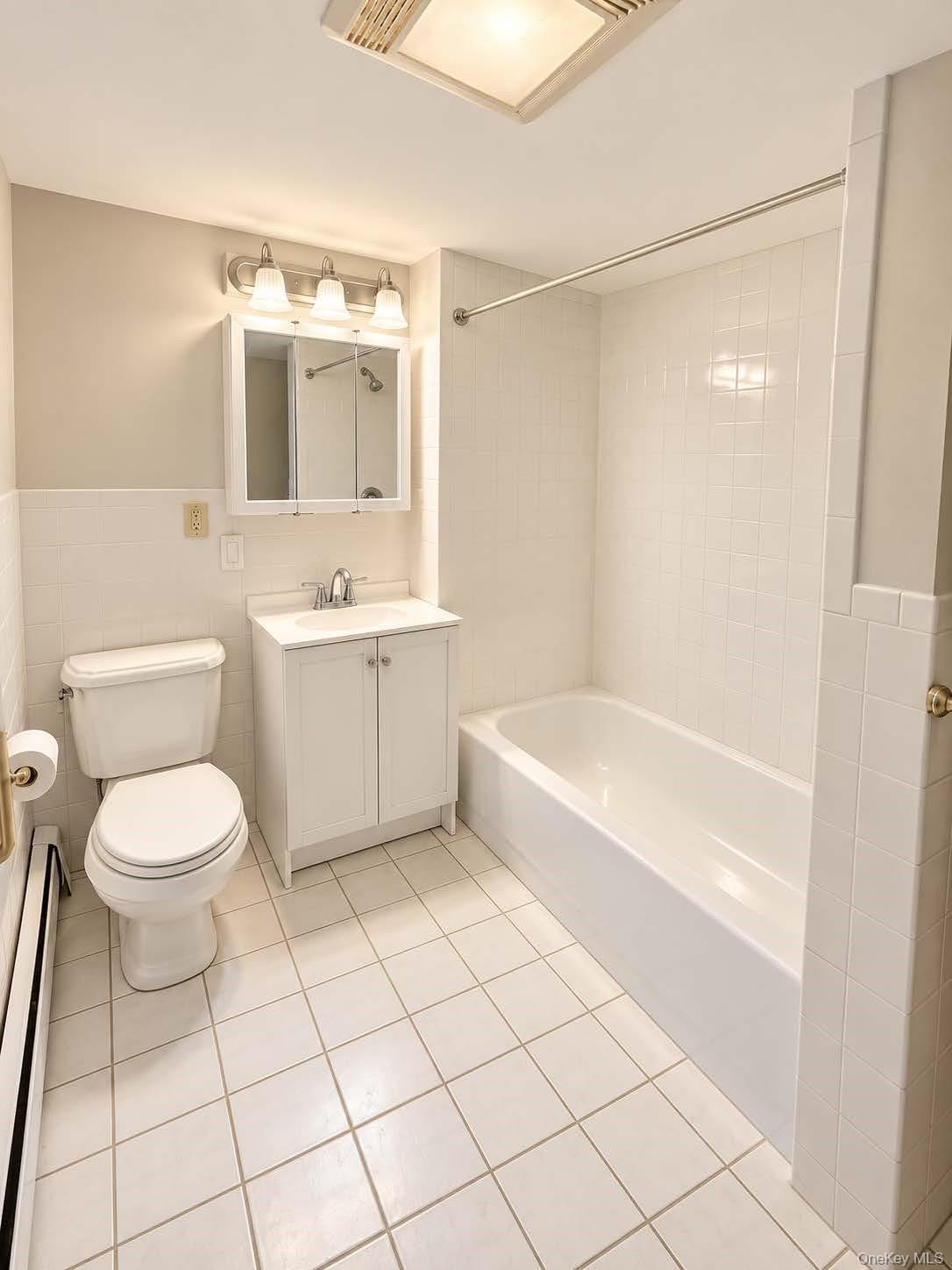 88 Crum Elbow Road – For Rent photo 8