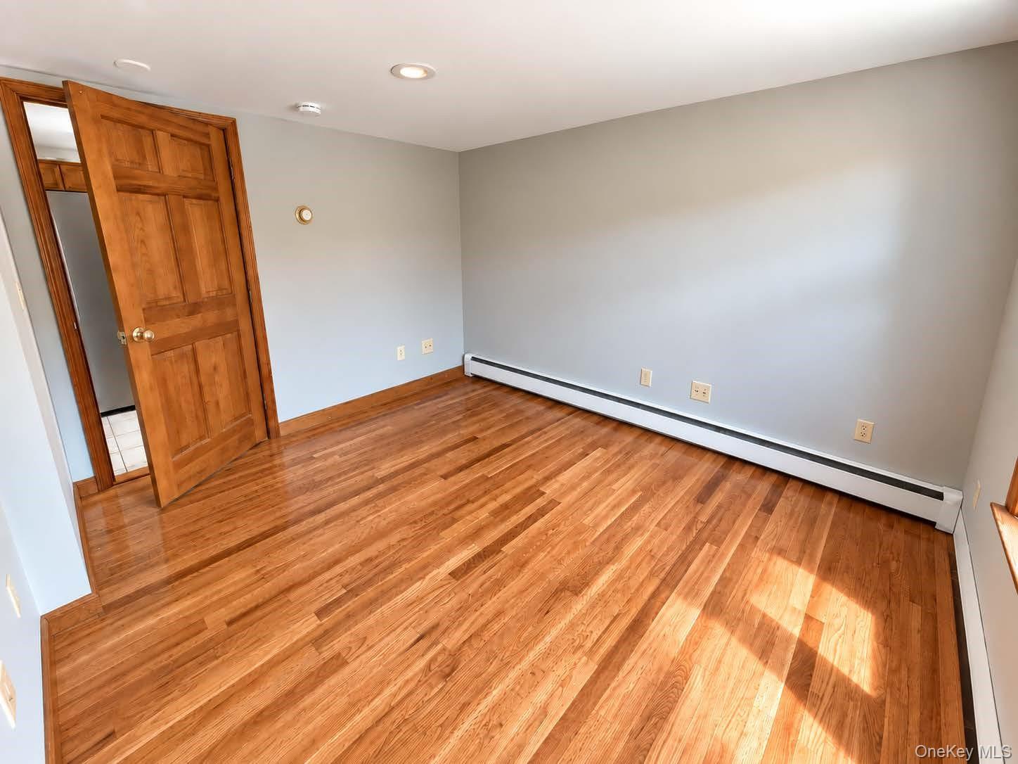 88 Crum Elbow Road – For Rent photo 10