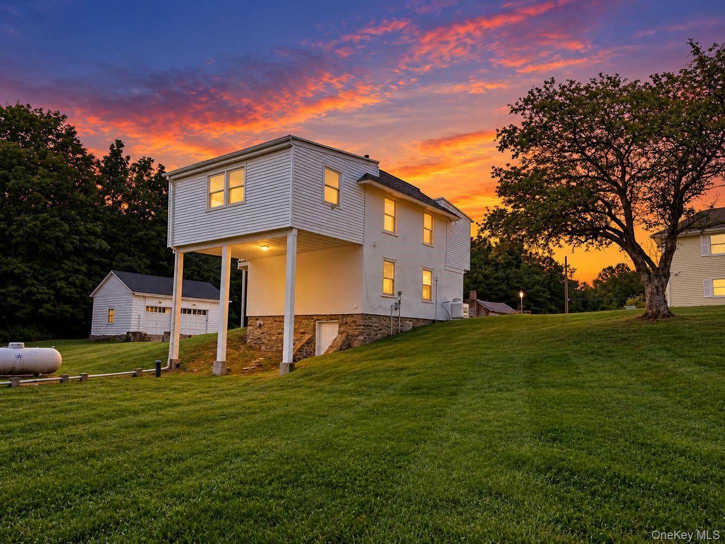 88 Crum Elbow Road – For Rent photo 4