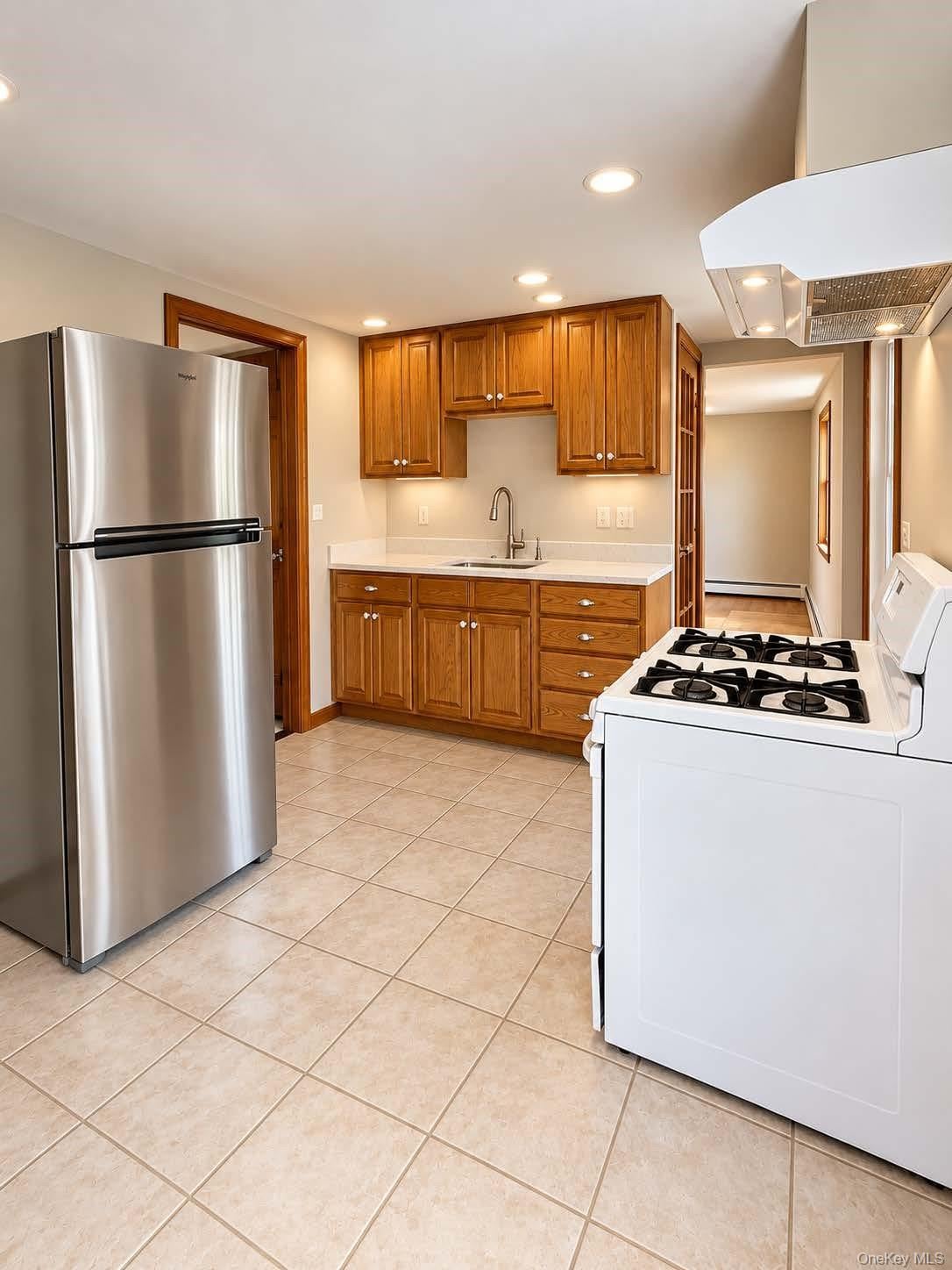 88 Crum Elbow Road – For Rent photo 5