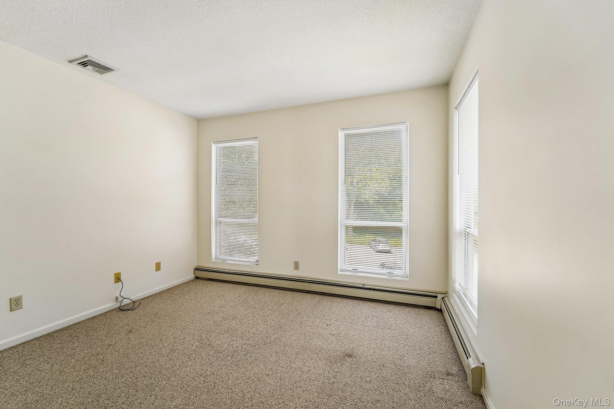 18 BROOKE HOLLOW Lane – For Sale photo 20