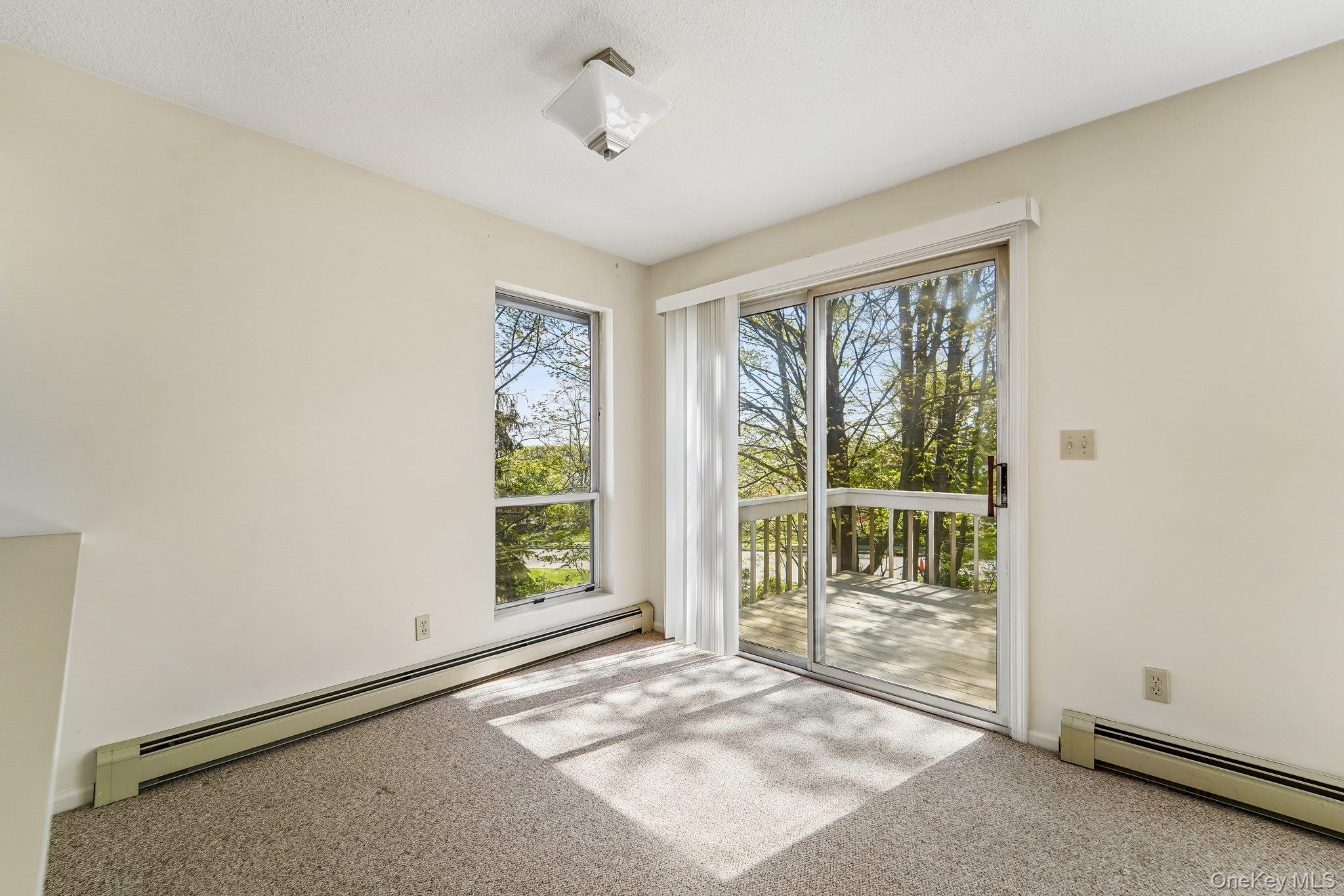 18 BROOKE HOLLOW Lane – For Sale photo 12