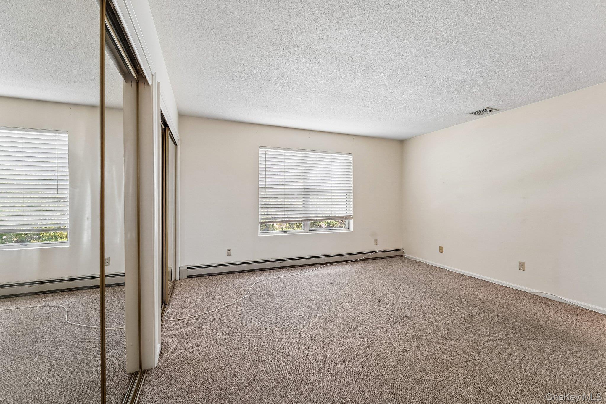 18 BROOKE HOLLOW Lane – For Sale photo 25