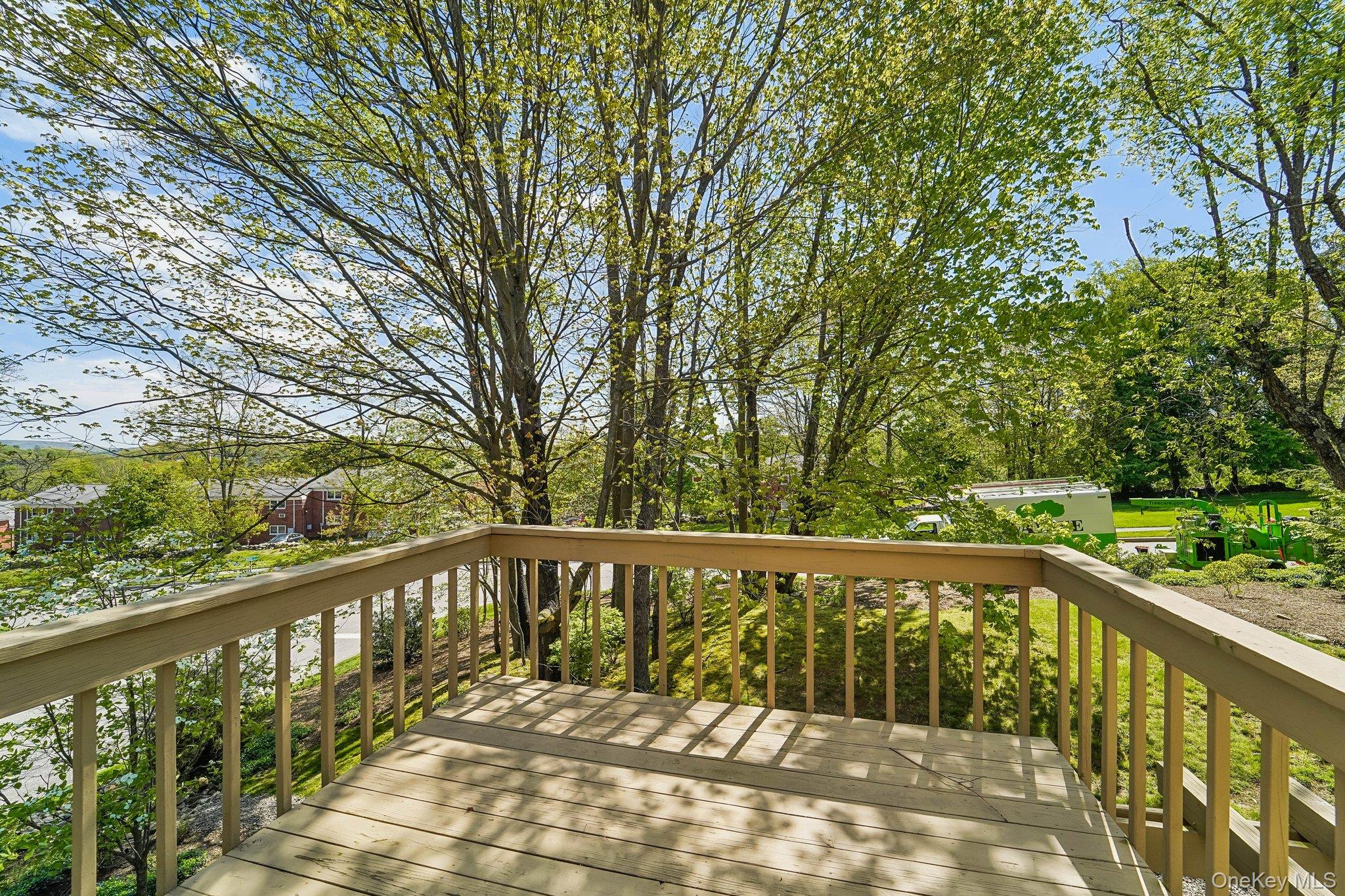 18 BROOKE HOLLOW Lane – For Sale photo 29