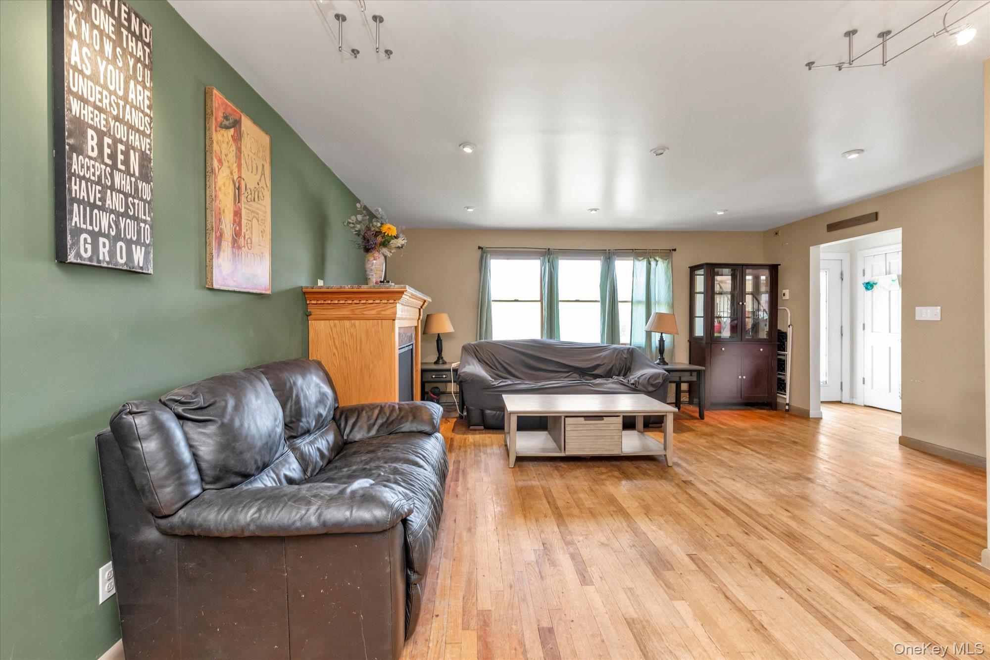 45 Carman Avenue – For Sale photo 6